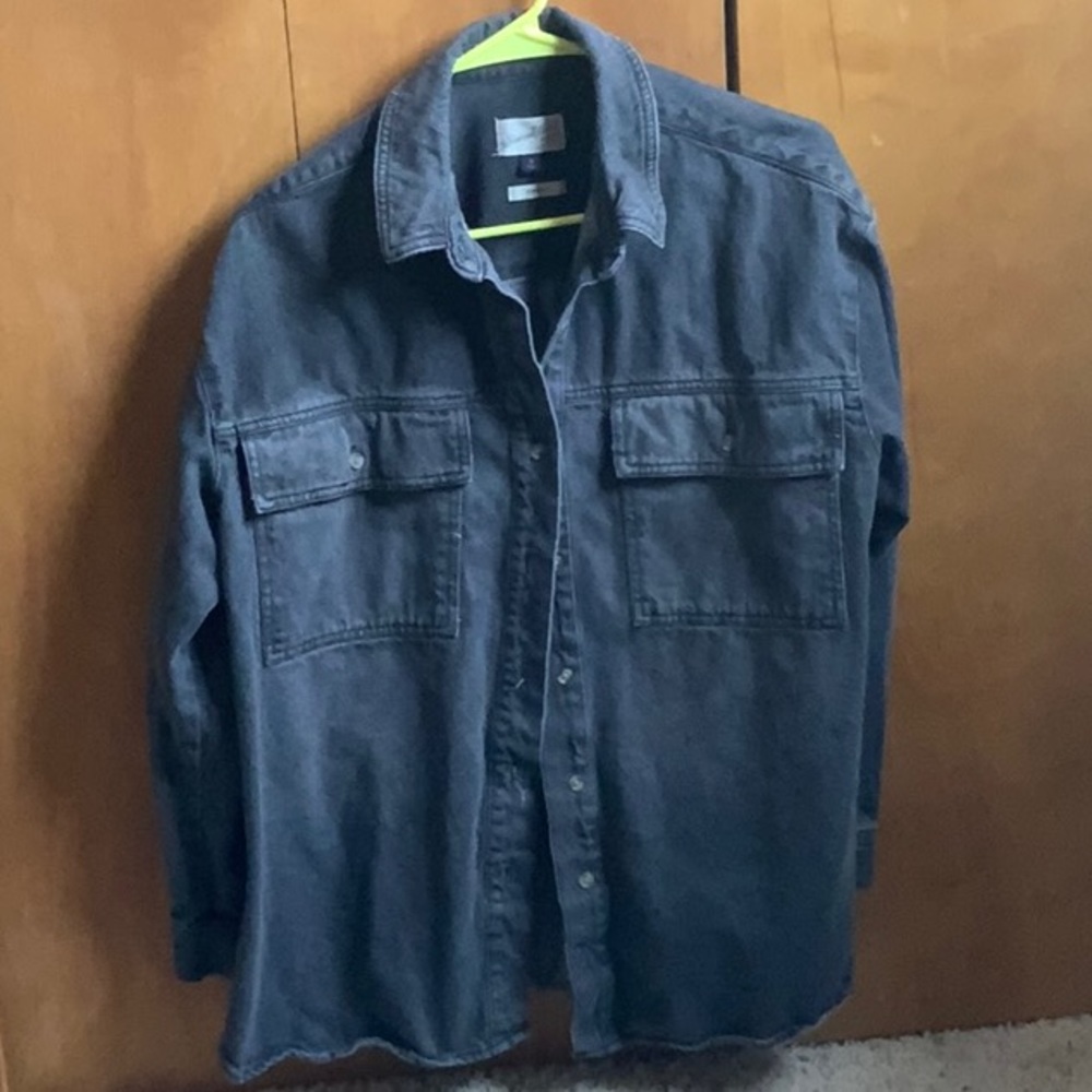 Universal Thread Oversized Black Denim Shirt